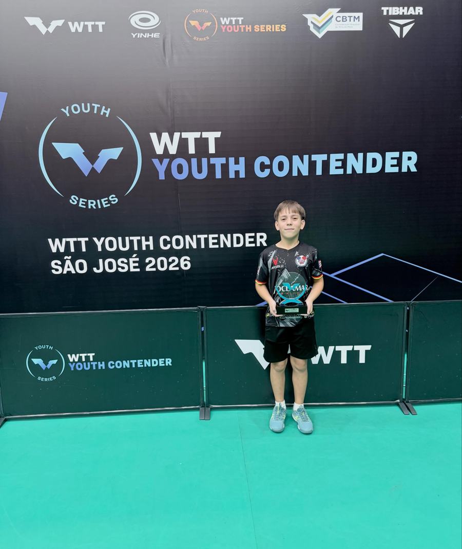Miguel com troféu no WTT Youth Contender São José 2026